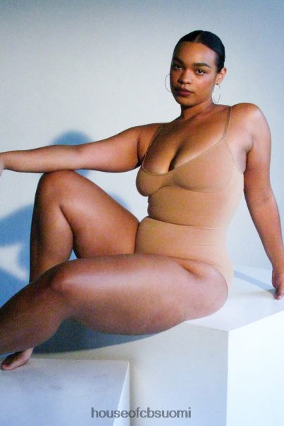 House of CB kuvanveisto koko lyhyt body cafe au lait Z000Z1273 vaatetus